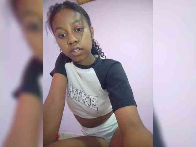 Ashley169 webcam