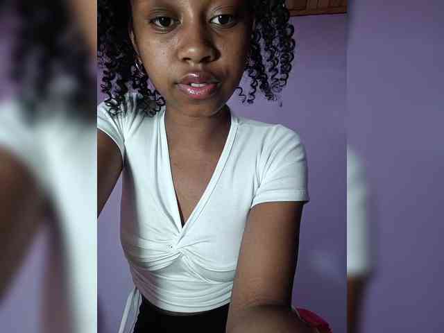 Ashley169 webcam