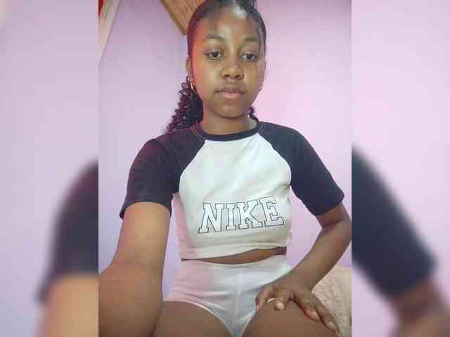 Ashley169 webcam