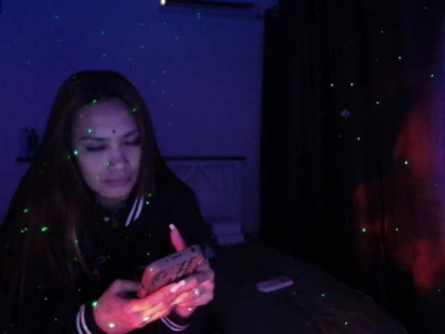  Ailyn2001 chat room