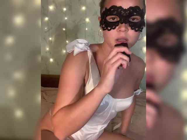 Sophialanguage webcam