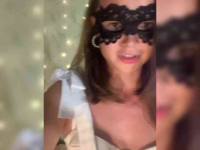 Sophialanguage webcam