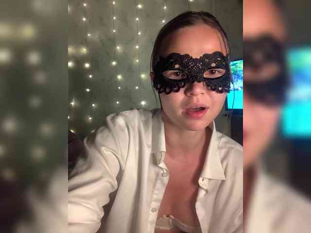 Sophialanguage webcam
