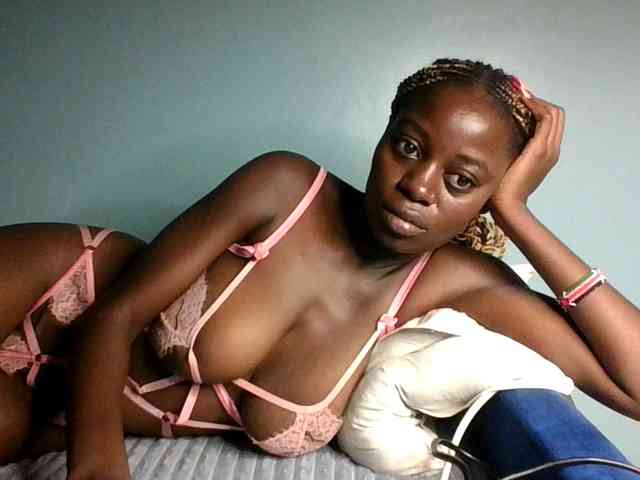 Megasexy18 webcam