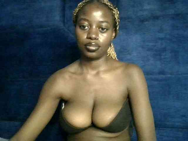 Megasexy18 webcam