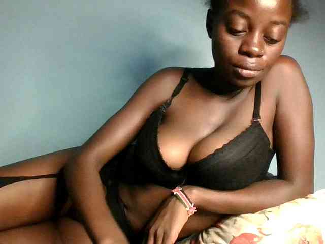 Megasexy18 webcam
