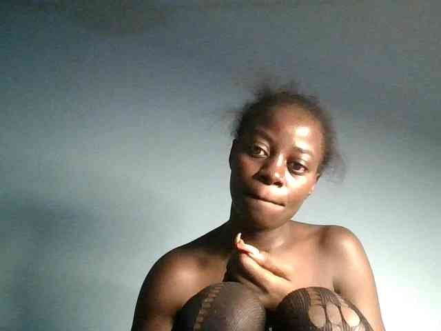 Megasexy18 webcam