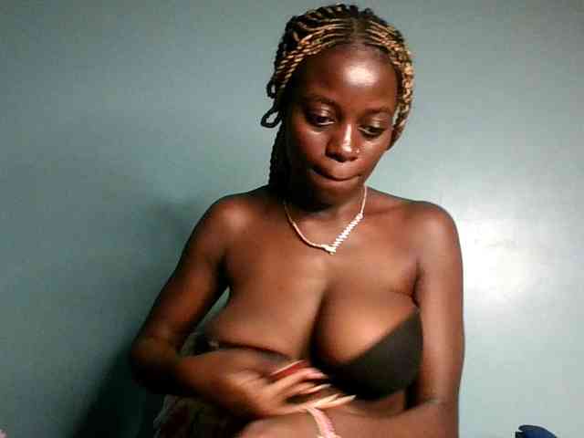 Megasexy18 webcam