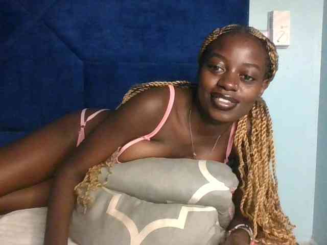 Megasexy18 webcam