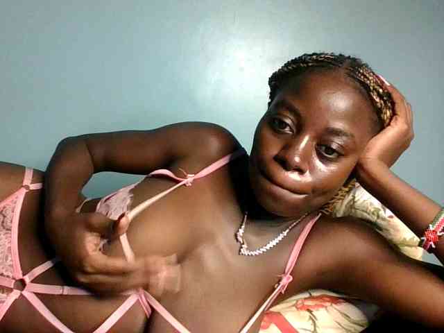 Megasexy18 webcam