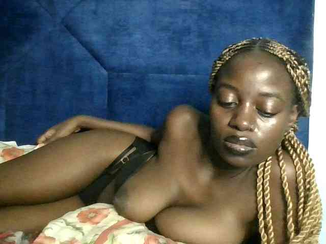 Megasexy18 webcam