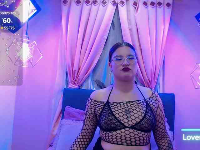 sarah-devil Live Webcam on BongaCams