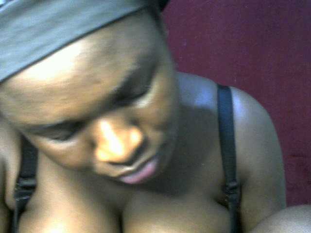  Ebonylilly254 chat room