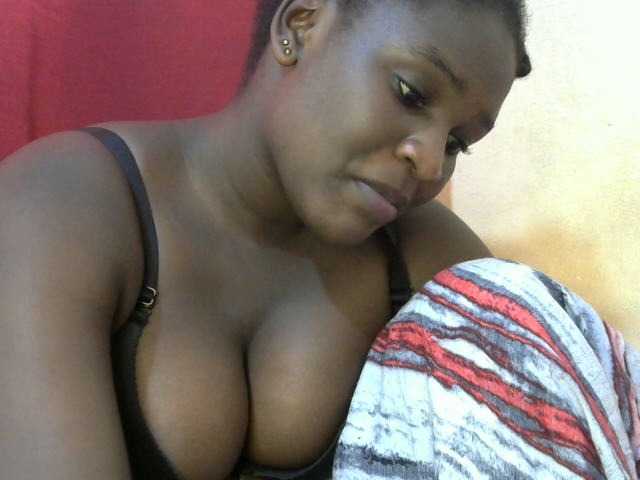 Ebonylilly254 webcam bongacams model stream image