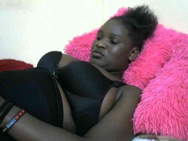 Ebonylilly254 webcam