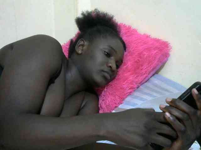 Ebonylilly254 webcam