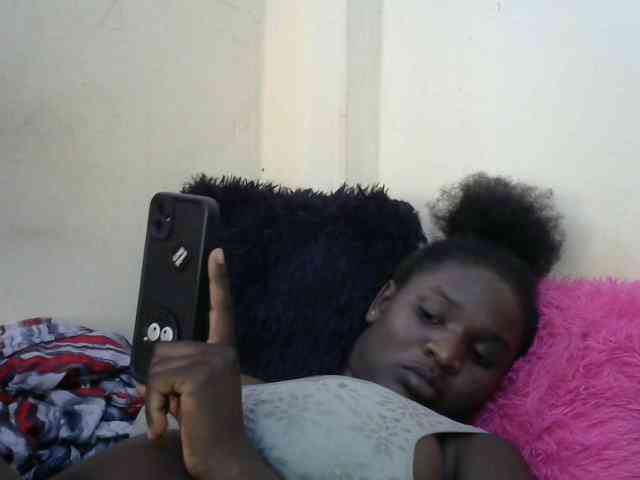 Ebonylilly254 webcam