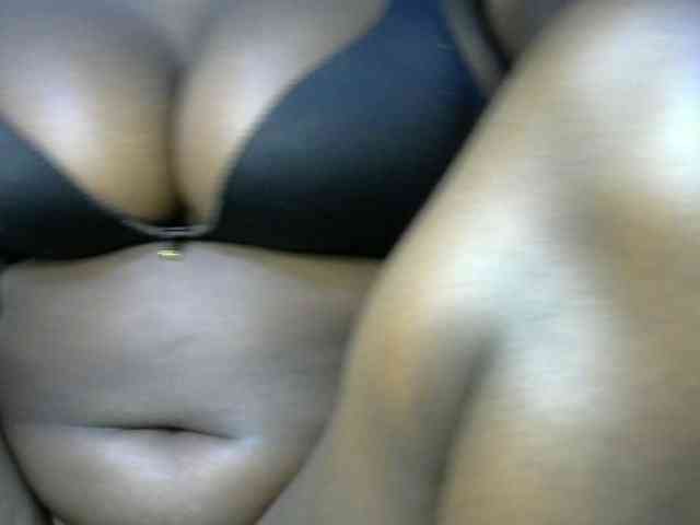 Ebonylilly254 webcam