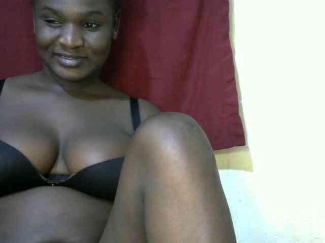Ebonylilly254 webcam