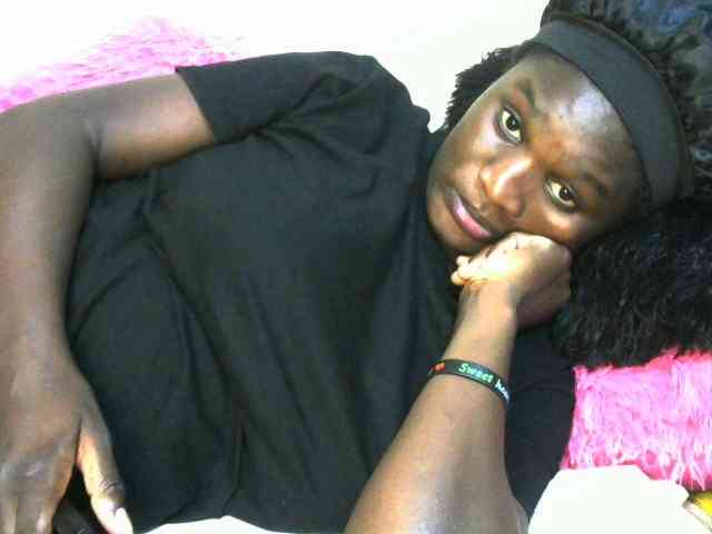 Ebonylilly254 webcam