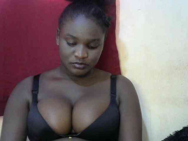Ebonylilly254 webcam