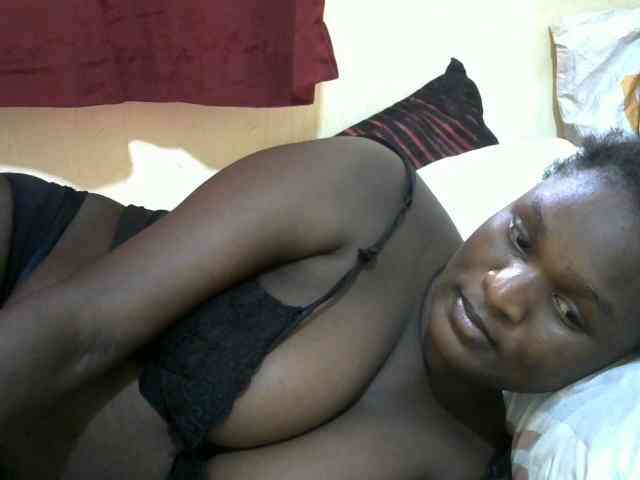 Ebonylilly254 webcam