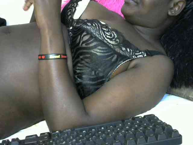 Ebonylilly254 webcam