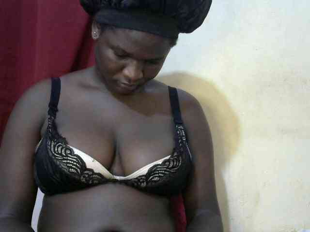 Ebonylilly254 webcam