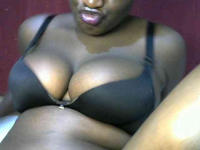 Ebonylilly254 webcam