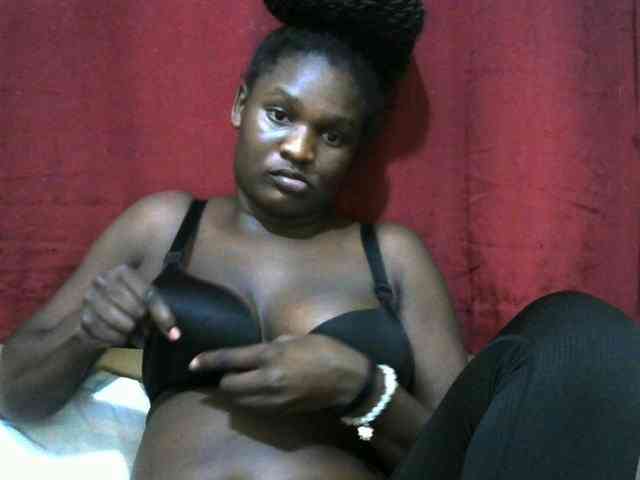 Ebonylilly254 webcam