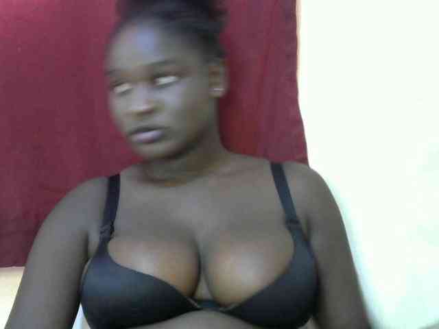 Ebonylilly254 webcam