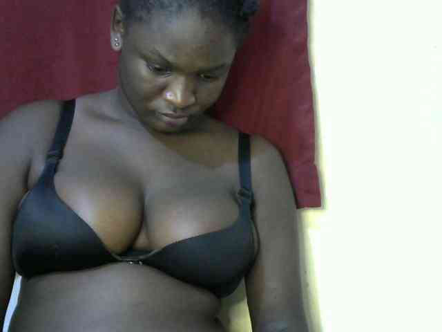 Ebonylilly254 webcam