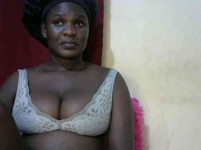 Ebonylilly254 webcam