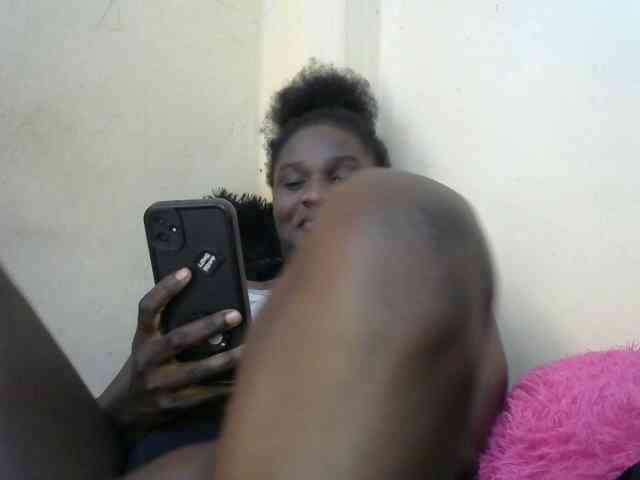 Ebonylilly254 webcam