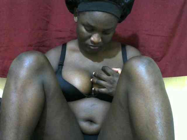 Ebonylilly254 webcam