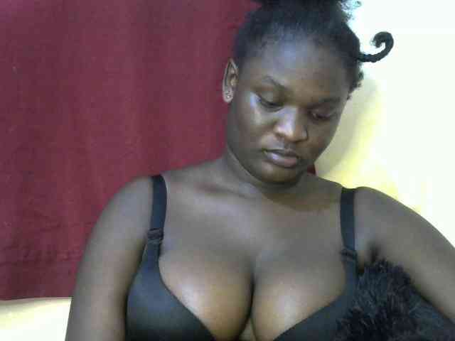 Ebonylilly254 webcam
