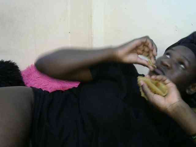 Ebonylilly254 webcam