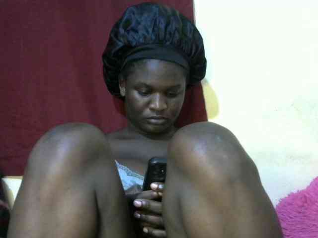 Ebonylilly254 webcam