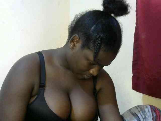 Ebonylilly254 webcam