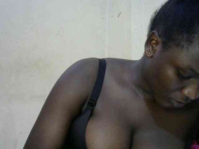 Ebonylilly254 webcam