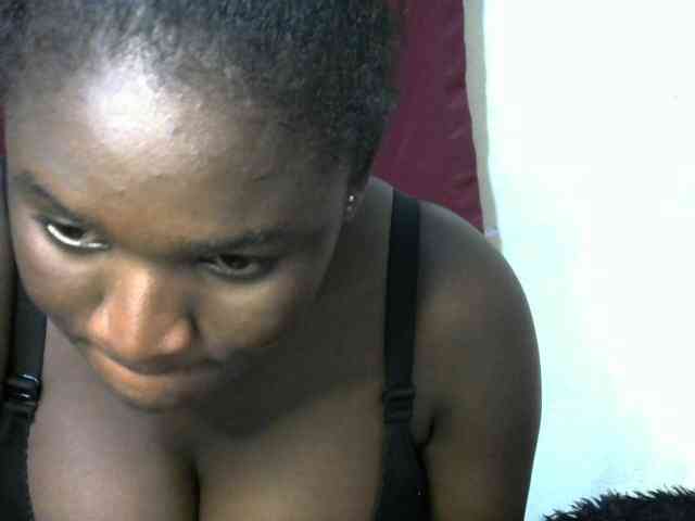Ebonylilly254 webcam
