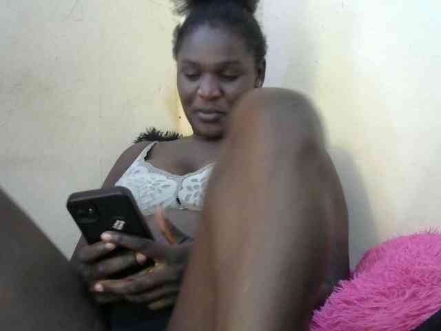 Ebonylilly254 webcam