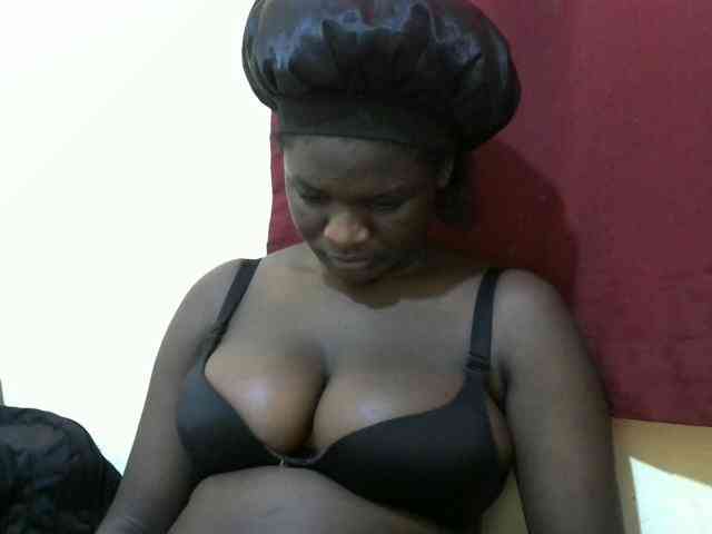 Ebonylilly254 webcam