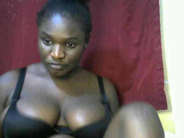 Ebonylilly254 webcam
