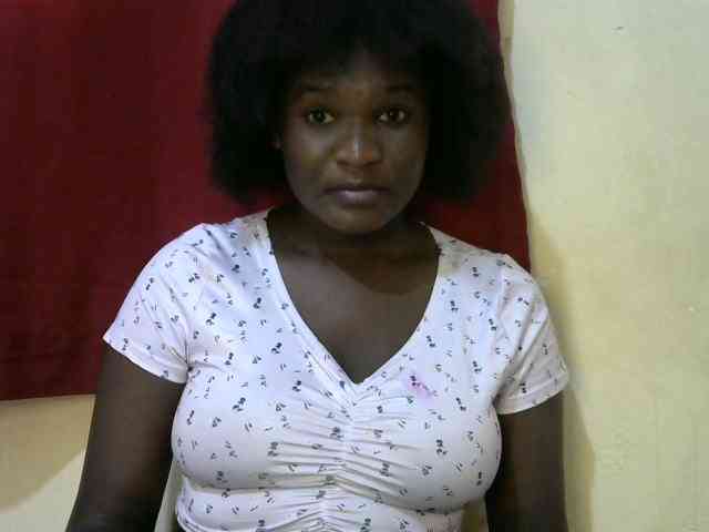 Ebonylilly254 webcam
