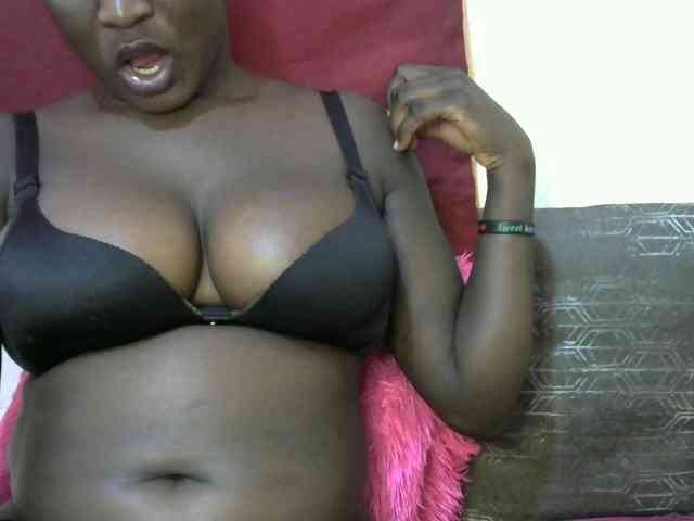 Ebonylilly254 webcam