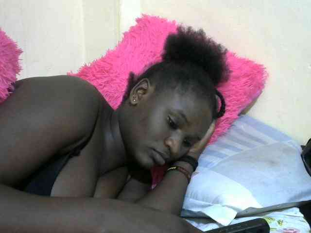 Ebonylilly254 webcam