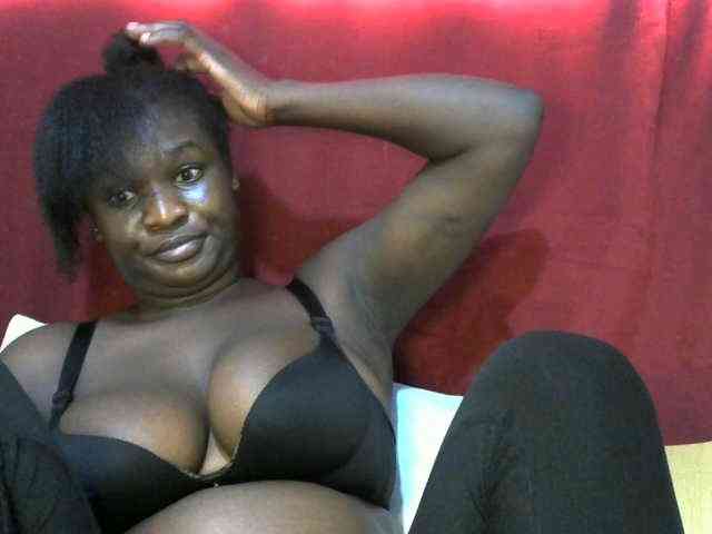 Ebonylilly254 webcam