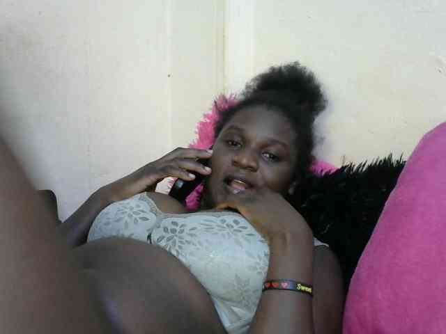 Ebonylilly254 webcam