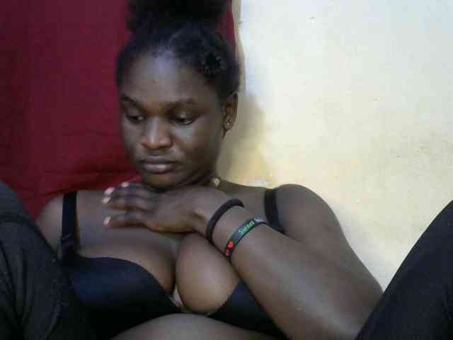 Ebonylilly254 webcam